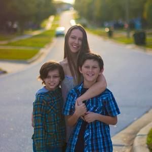 Meet your Posher, Monica